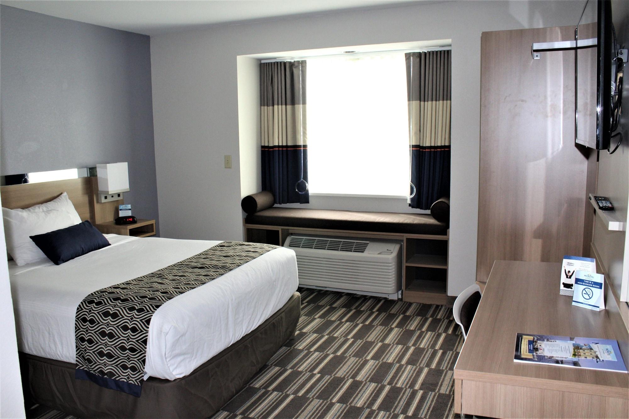Microtel Inn & Suites By Wyndham - Penn Yan Exteriör bild