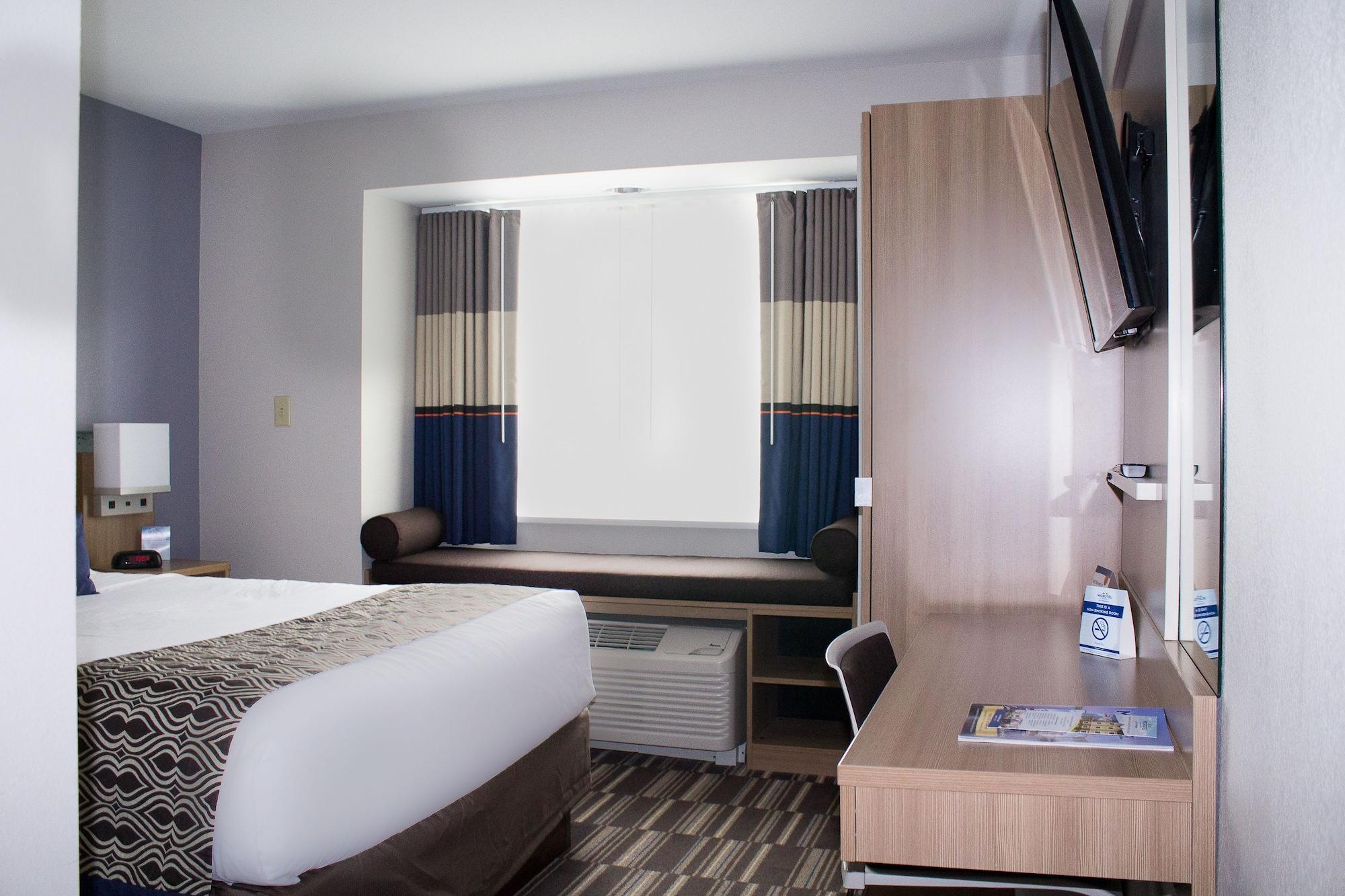Microtel Inn & Suites By Wyndham - Penn Yan Exteriör bild
