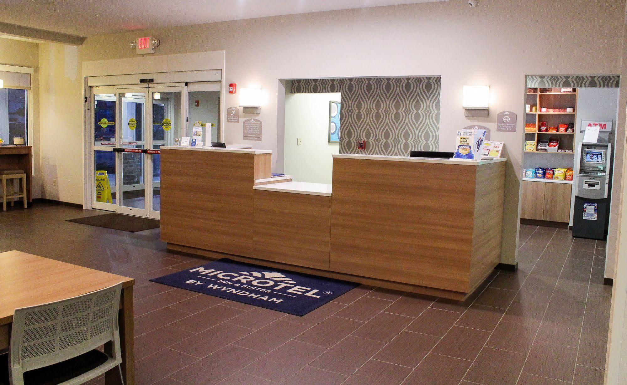 Microtel Inn & Suites By Wyndham - Penn Yan Exteriör bild